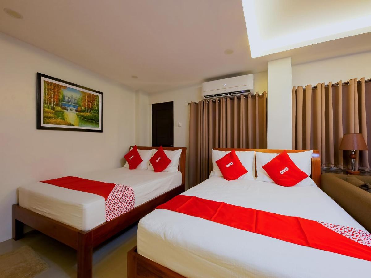 Oyo 848 Dona Aurora Condotel Quezon City Exterior photo